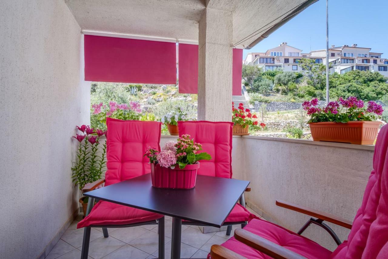 מאלי לוסיניי Apartment Budinic מראה חיצוני תמונה