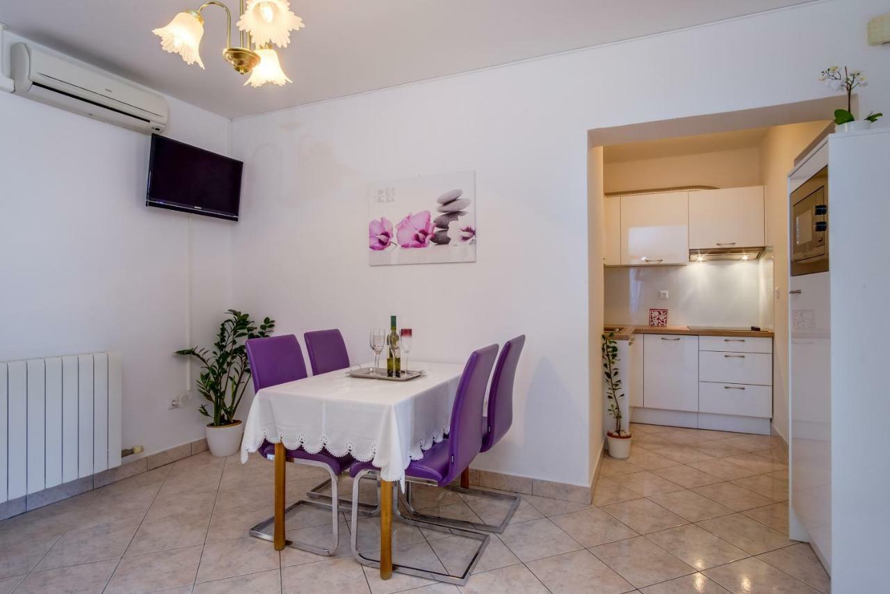 מאלי לוסיניי Apartment Budinic מראה חיצוני תמונה